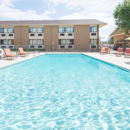 فندق Ramada By Wyndham Albuquerque East المظهر الخارجي الصورة