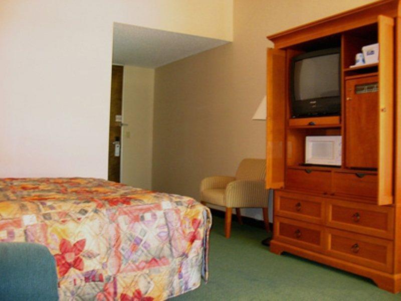 فندق Ramada By Wyndham Albuquerque East المظهر الخارجي الصورة